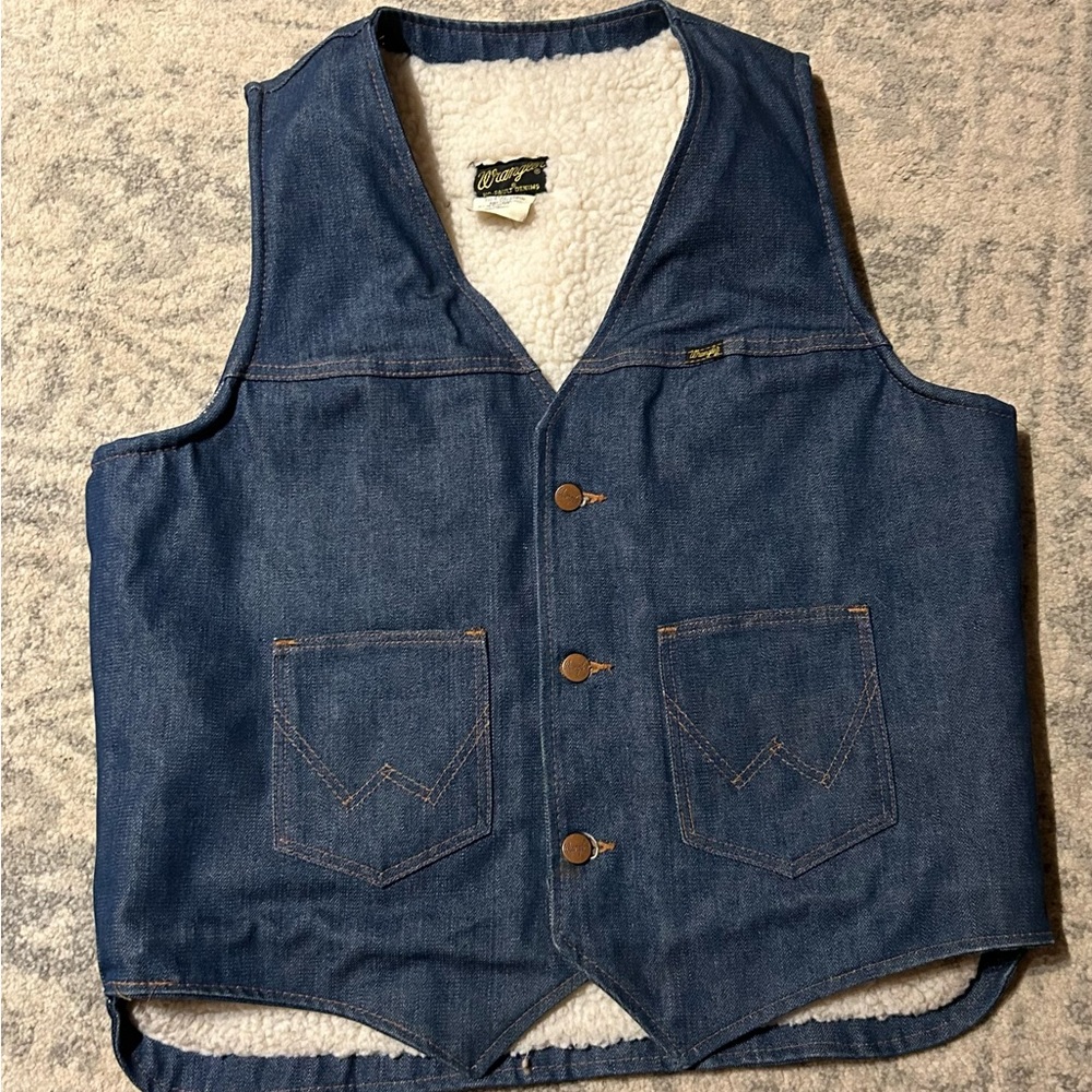Vintage Mens Sherpa lined Wrangler Vest